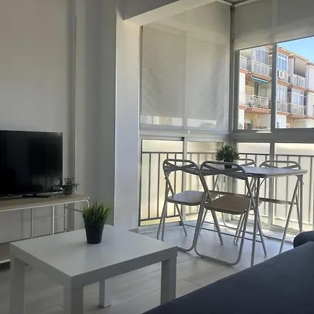 Apartamento Reformado De Estreno Torremolinos Exterior foto